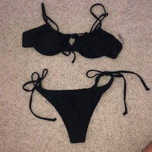 Swimsuit (2 piece)